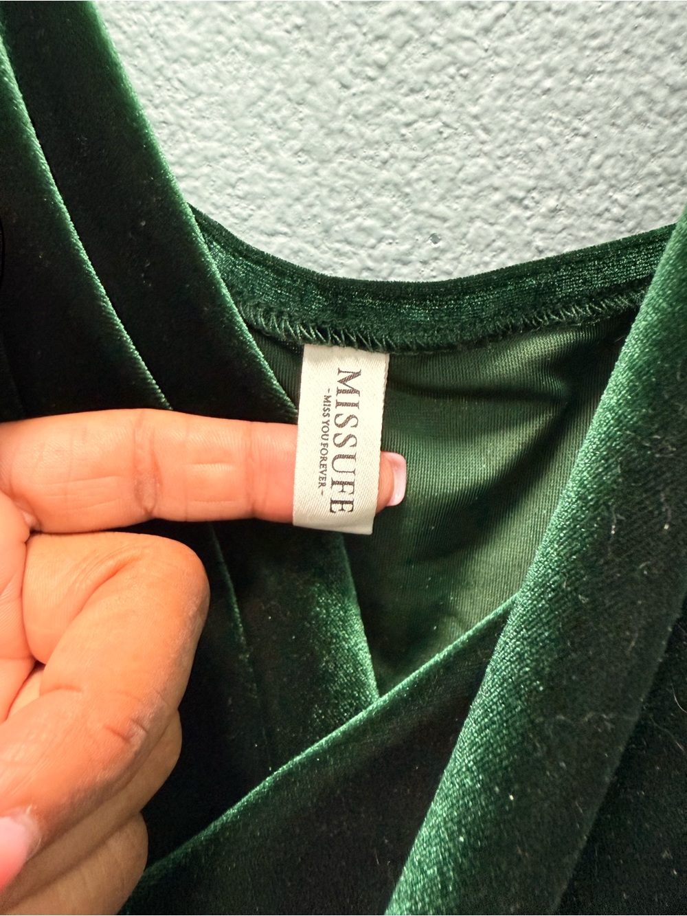 Missuee Green Velvet Midi Dress - Size L - Picture 4 of 6